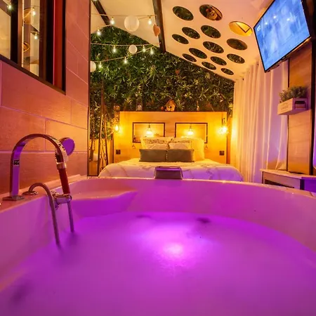 Romantique Les Petits Plaisirs * Angers